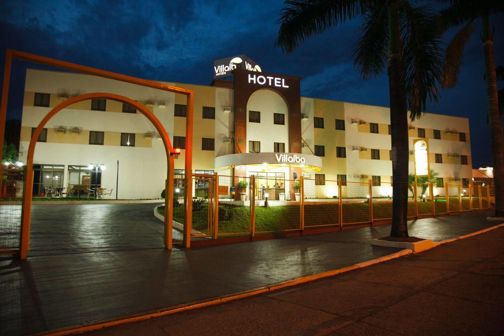 Villalba Hotel Uberlândia Екстериор снимка