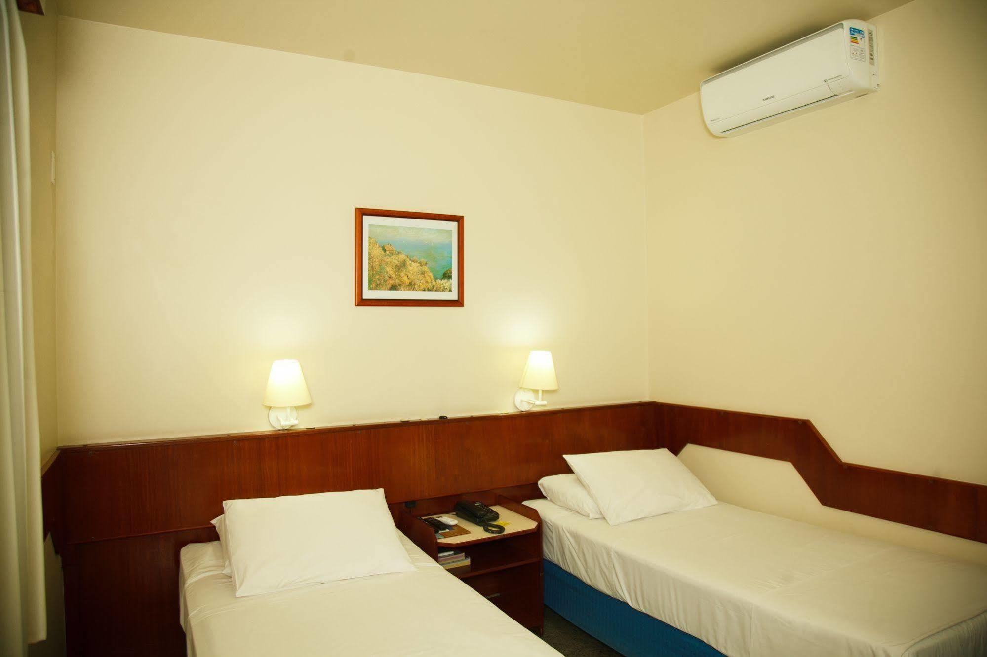 Villalba Hotel Uberlândia Екстериор снимка